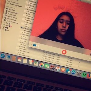 Meet your Posher, Karen